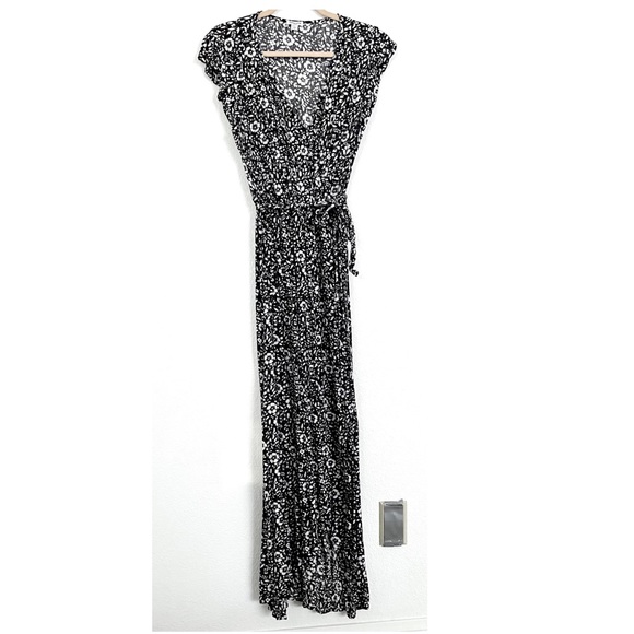 Splendid Floral Faux Wrap Maxi Dress - Picture 5 of 6